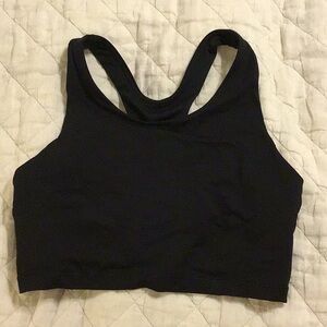 4 black lululemon bra